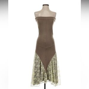 Mishu chocolate brown strapless dress with the prettiest lace 🤎🐻